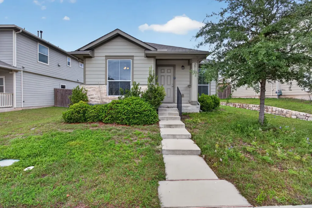 2010 Langdale Lane, Austin