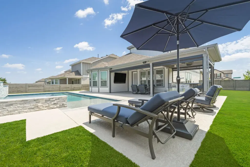 209 Turnbuckle Bend, Leander