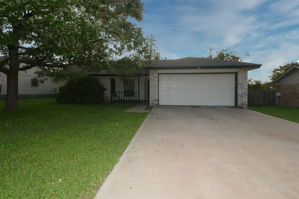 410 Splitrock Street, Round Rock