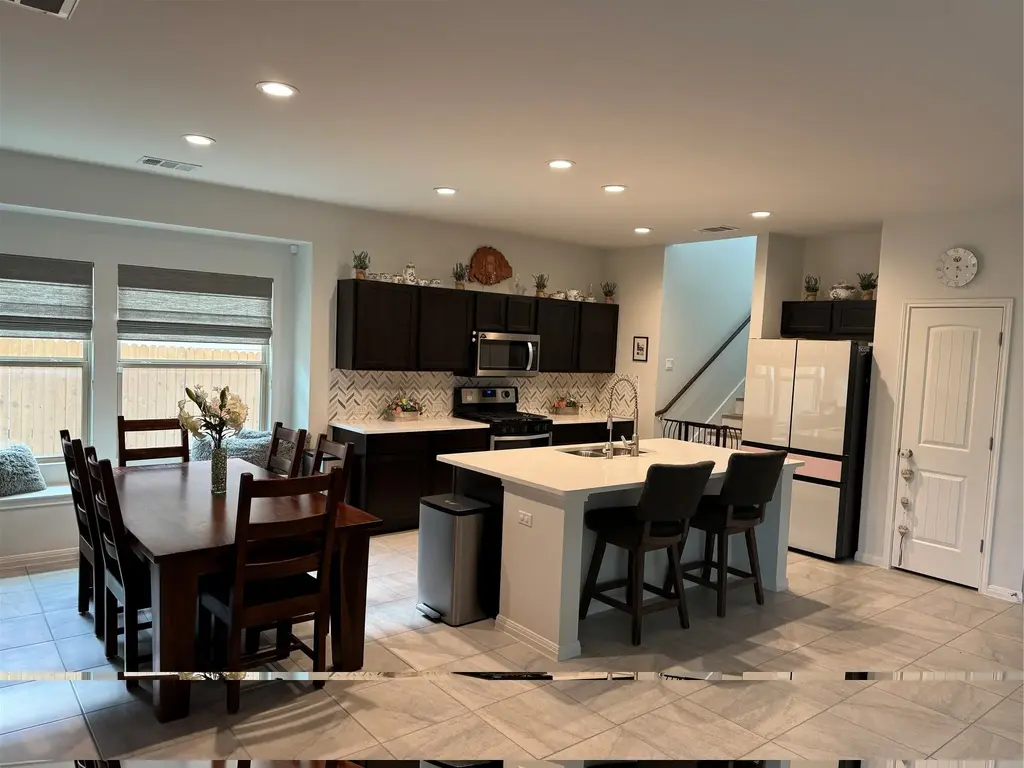8145 Daisy Cutter Crossing, Georgetown