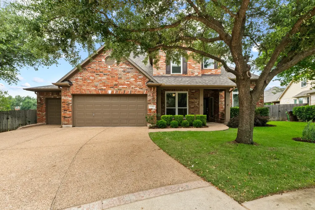 2502 Echo Wood Place, Round Rock