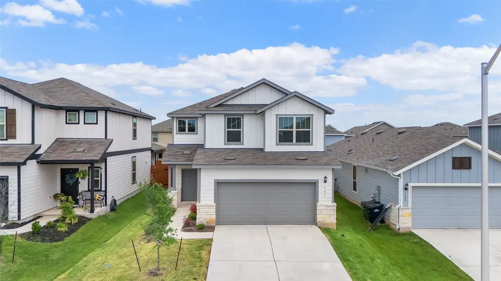 153 Purple Sandpiper Lane, Leander