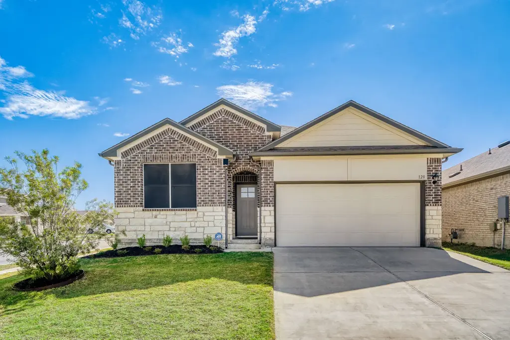 128 Sky Meadows Circle, San Marcos