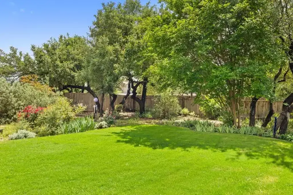 17700 Linkview Drive, Dripping Springs