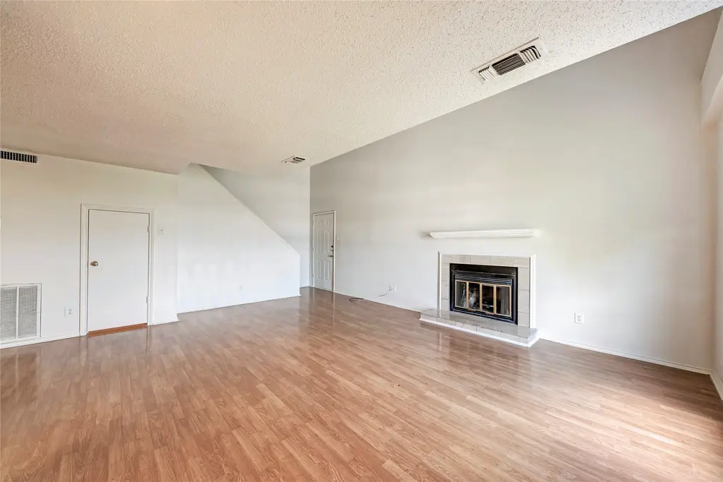 2401 Leon Street 300, Austin