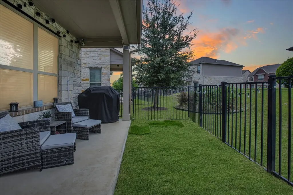 2105 Town Centre Drive 48, Round Rock