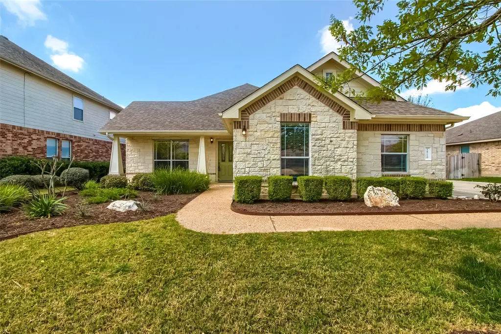 18720 Royal Pointe Drive, Pflugerville