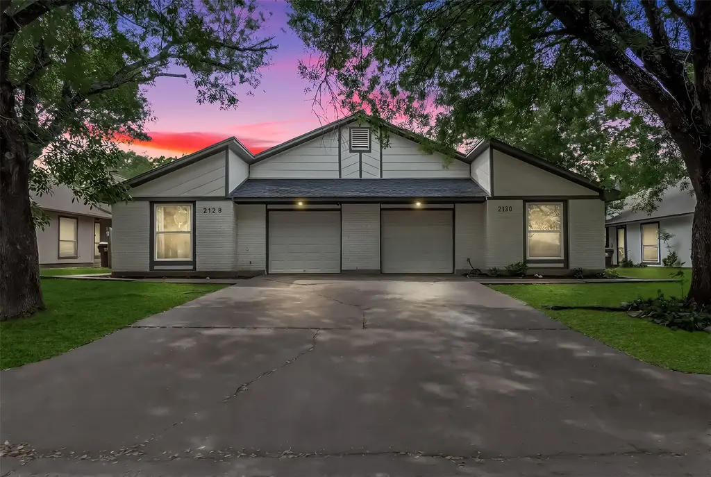 2128/2130 Redwing Way, Round Rock