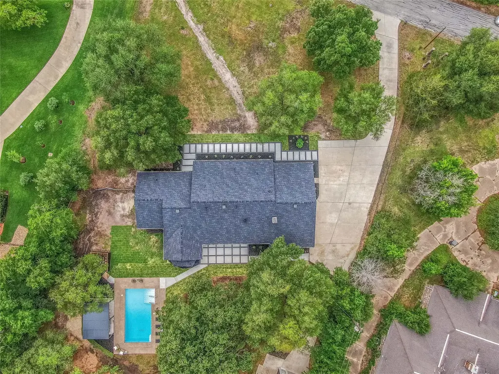 743 S Rosemary Drive, Bryan