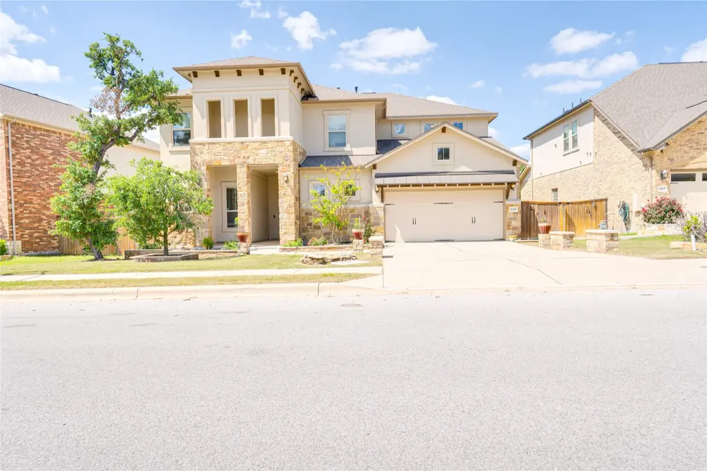 9301 Ivalenes Hope Drive, Austin