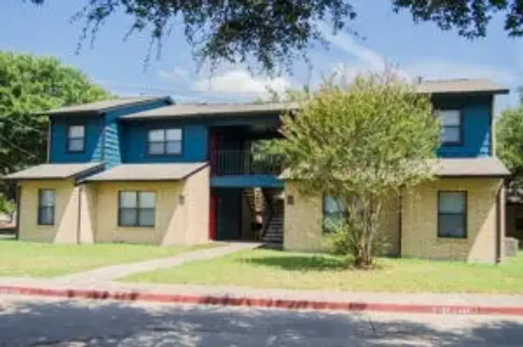 1320 Wilson Street 236, Lockhart