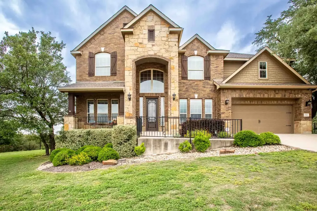 4512 Diamante Drive, Spicewood