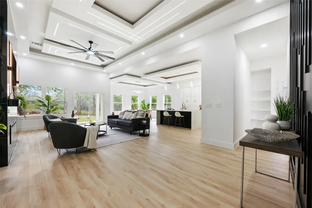 318 Nene Lane, Bastrop