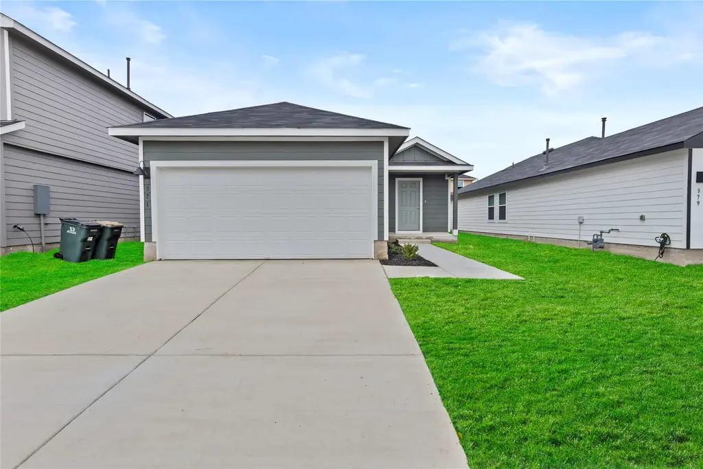 371 Low Pasture Trail, Maxwell