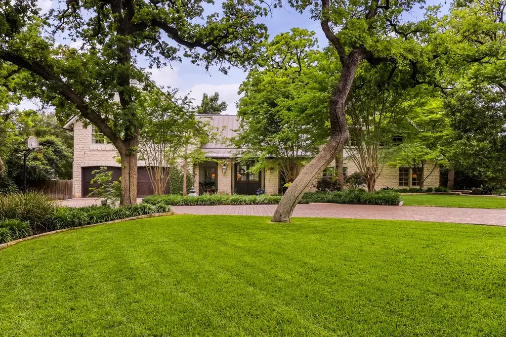 1312 Elton Lane, Austin