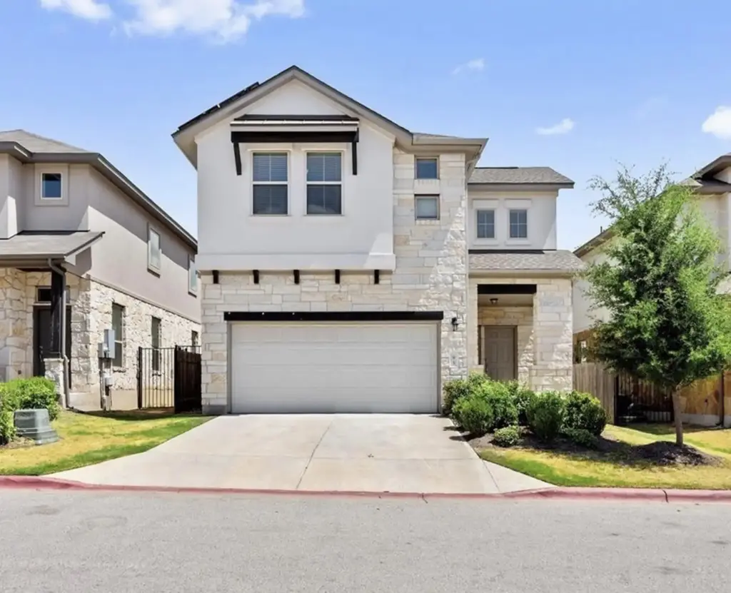3240 E Whitestone Boulevard 95, Cedar Park