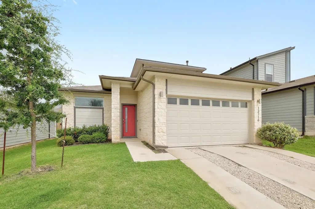 13716 Zuhause Drive, Pflugerville