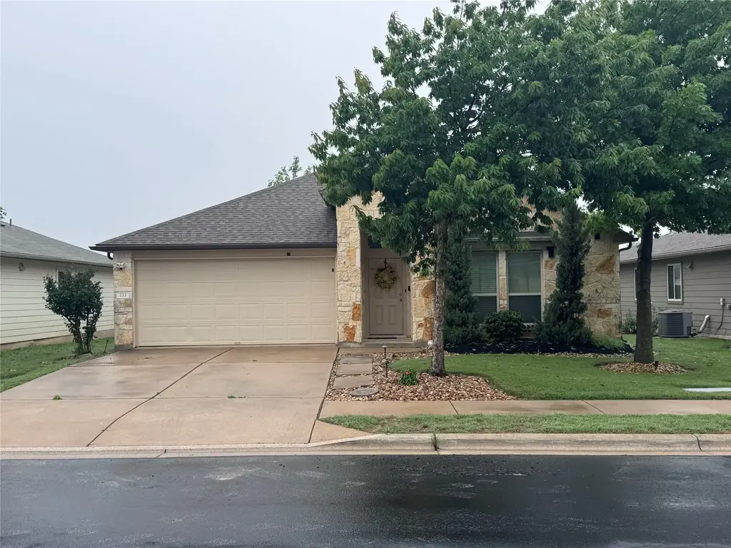 733 Pinnacle Drive, Georgetown