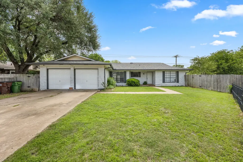 1105 Spring Breeze Cove, Round Rock