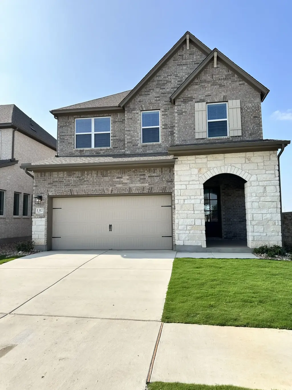 1317 South Brook Drive, Leander