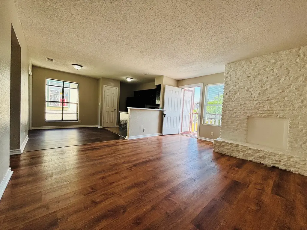 10010 Brownie Drive D, Austin