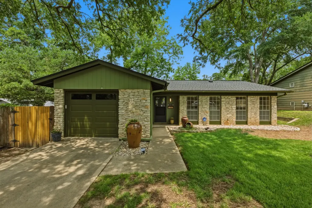 4910 Sylvandale Drive, Austin