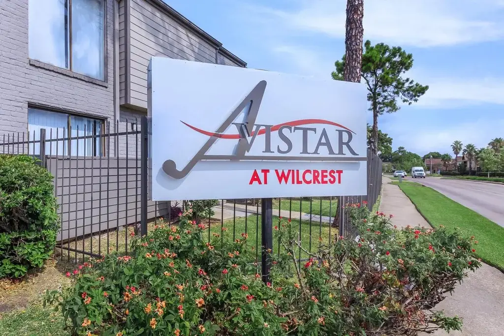 1300 Wilcrest Drive 105, Houston