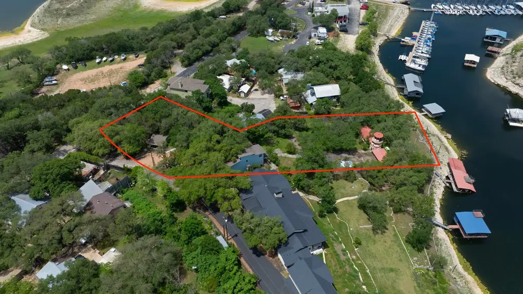 1004 Linscomb Drive, Austin