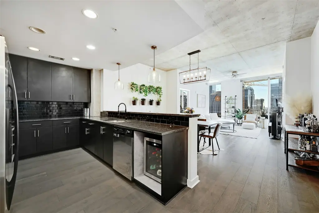 360 Nueces Street 1809, Austin