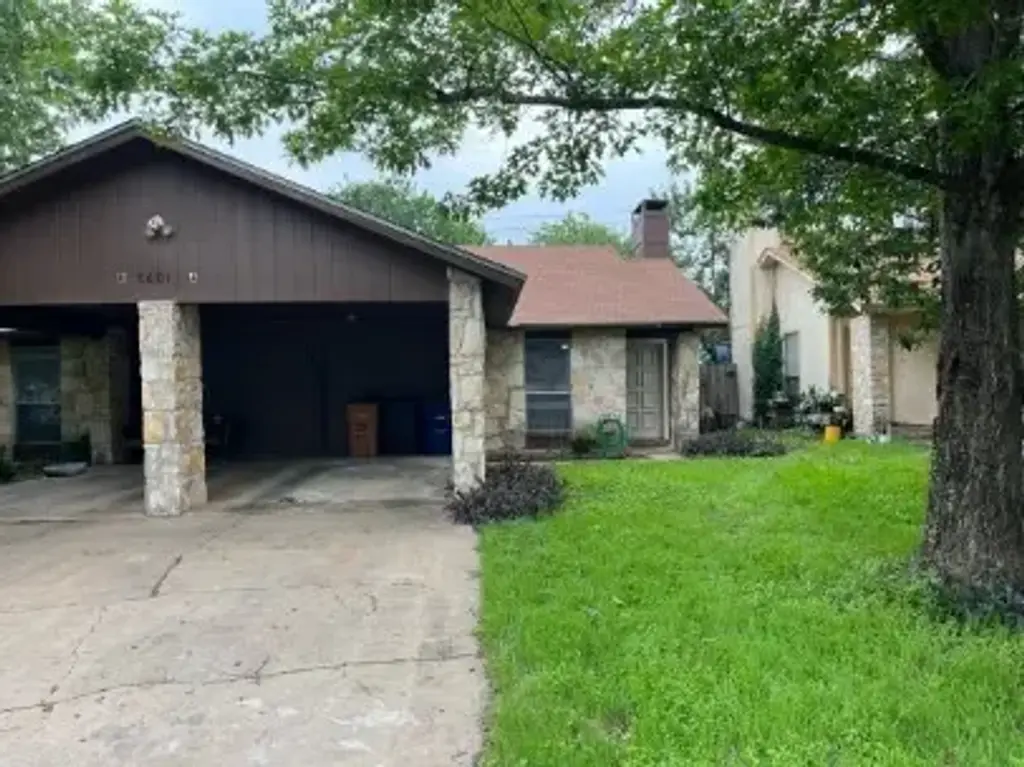 7601 St Amant Place A, Austin