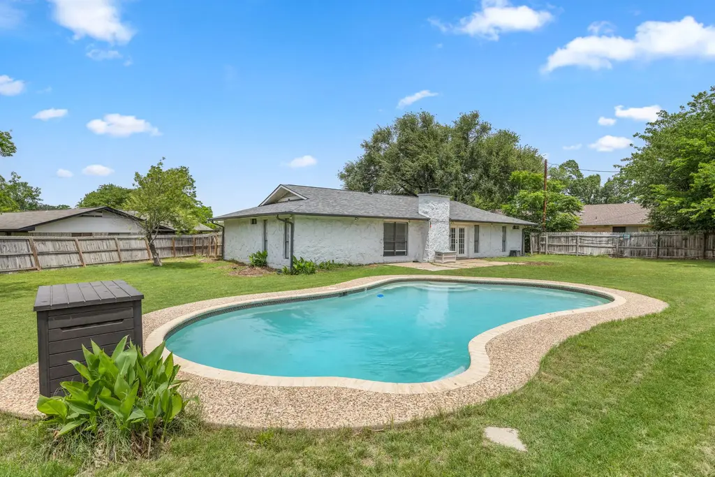 1105 Spring Breeze Cove, Round Rock