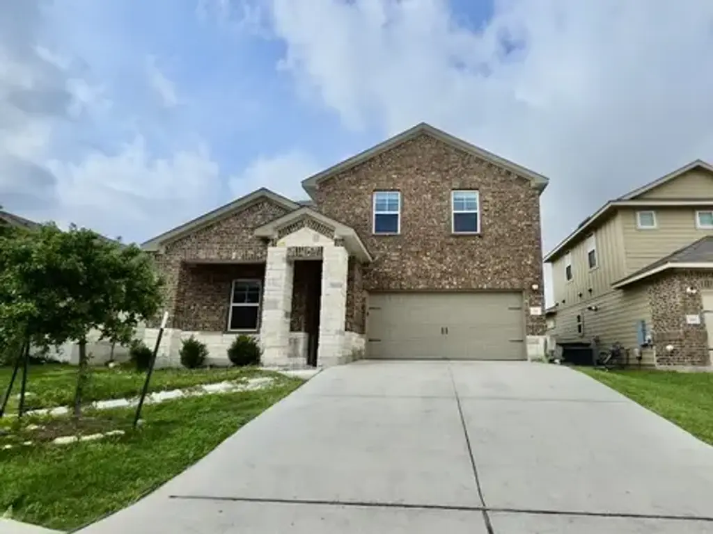 110 Grapefruit Road, Hutto
