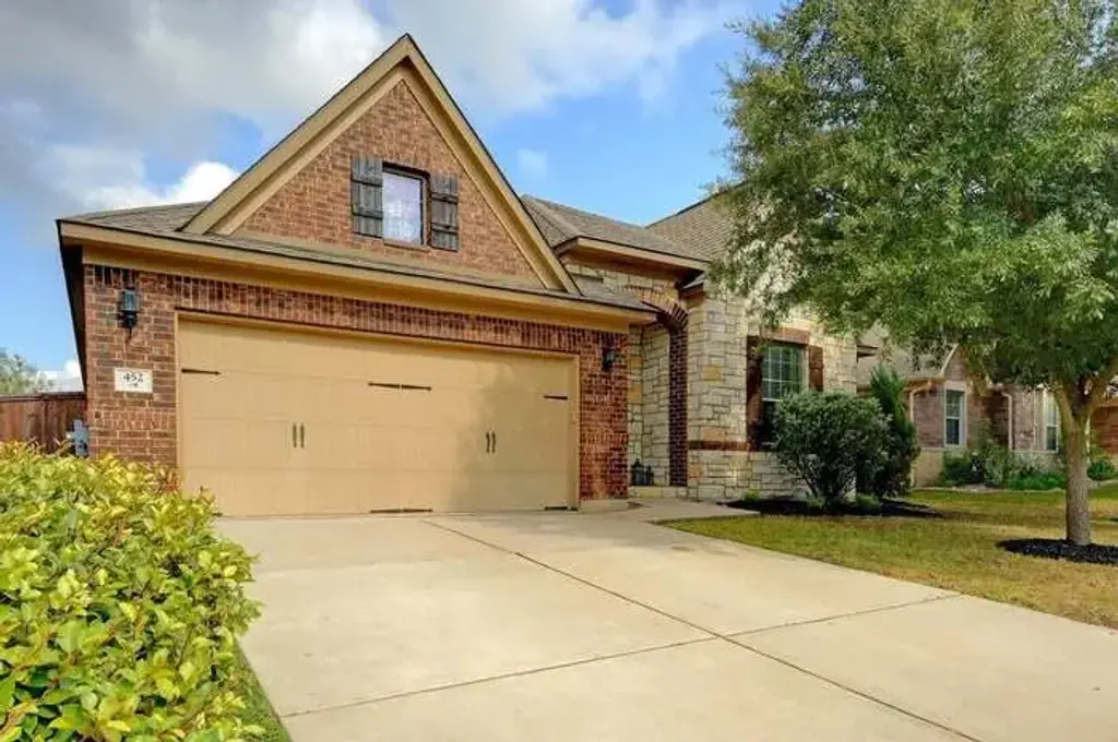 452 Monahans Drive, Georgetown