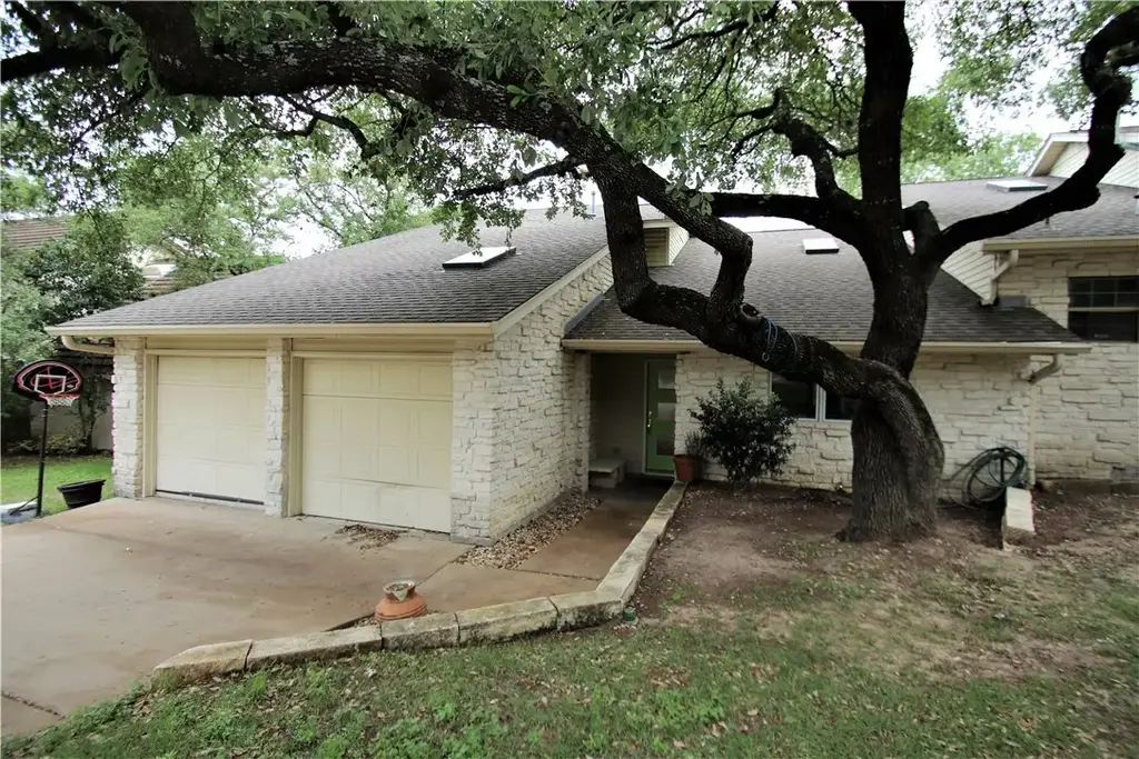 4905 Smokey Valley A, Austin