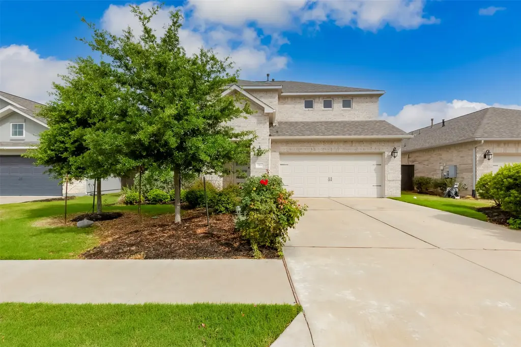 713 Leeward Pass, Leander