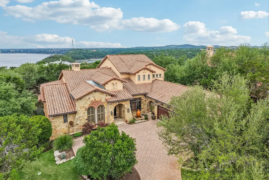 17701 Navigation Lane, Jonestown