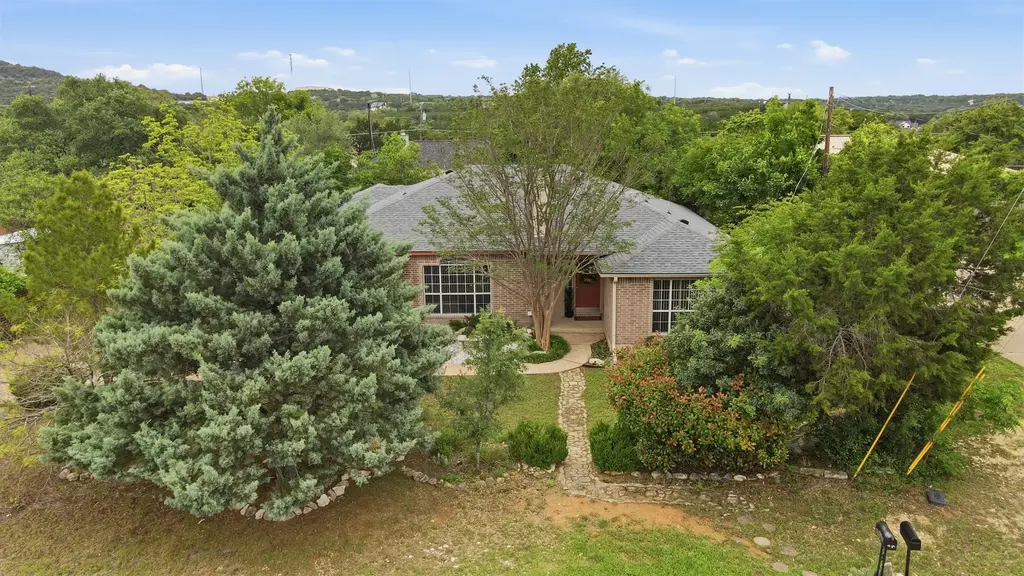 21142 Northland Drive, Lago Vista