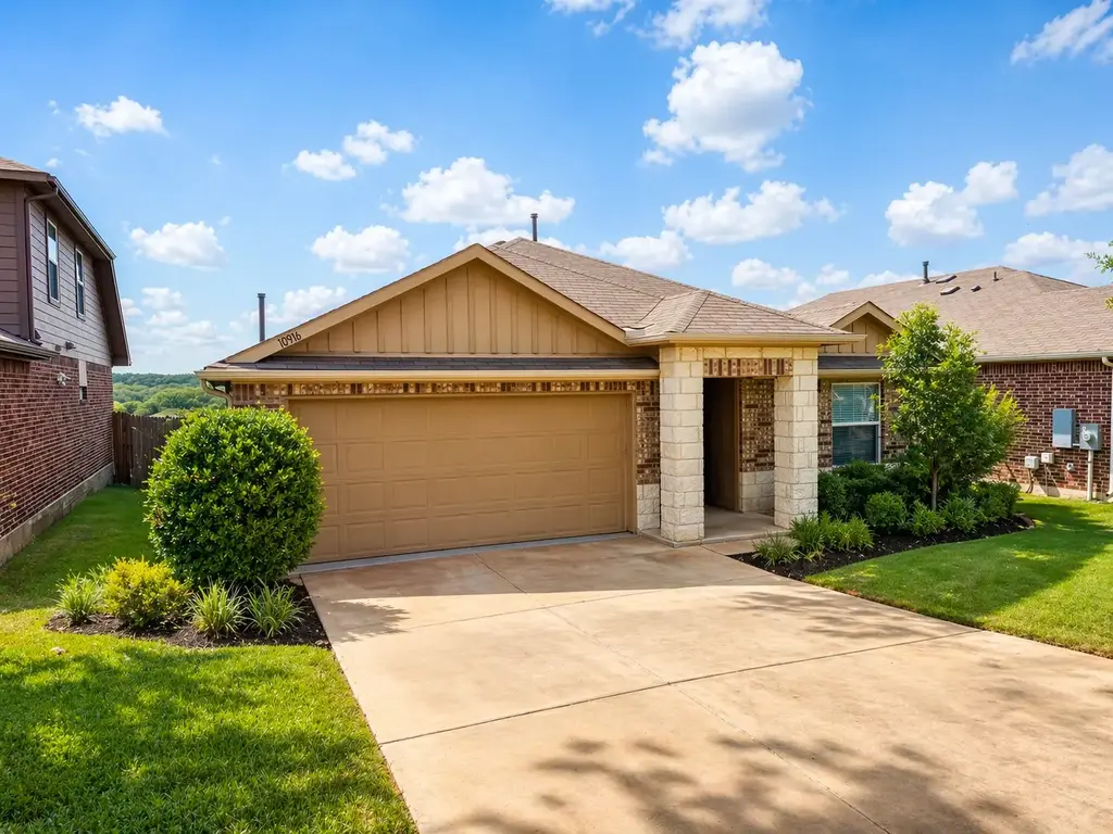 10916 Defender Trail, Austin