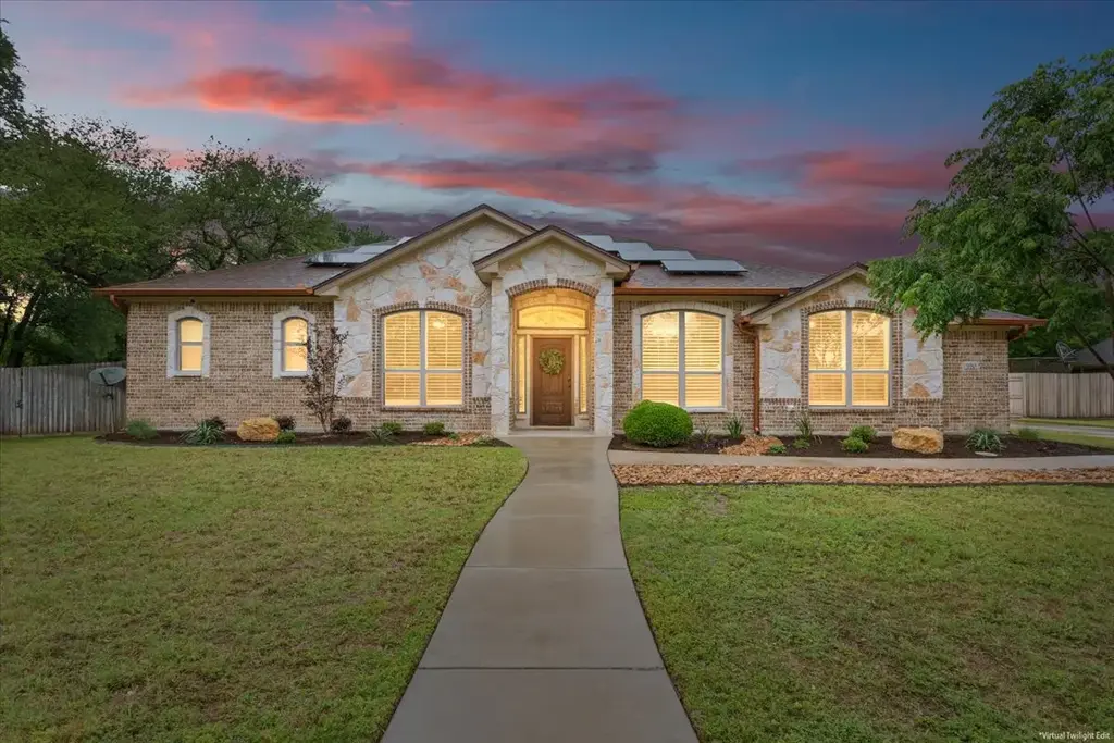 910 Ridgeoak Drive, Belton