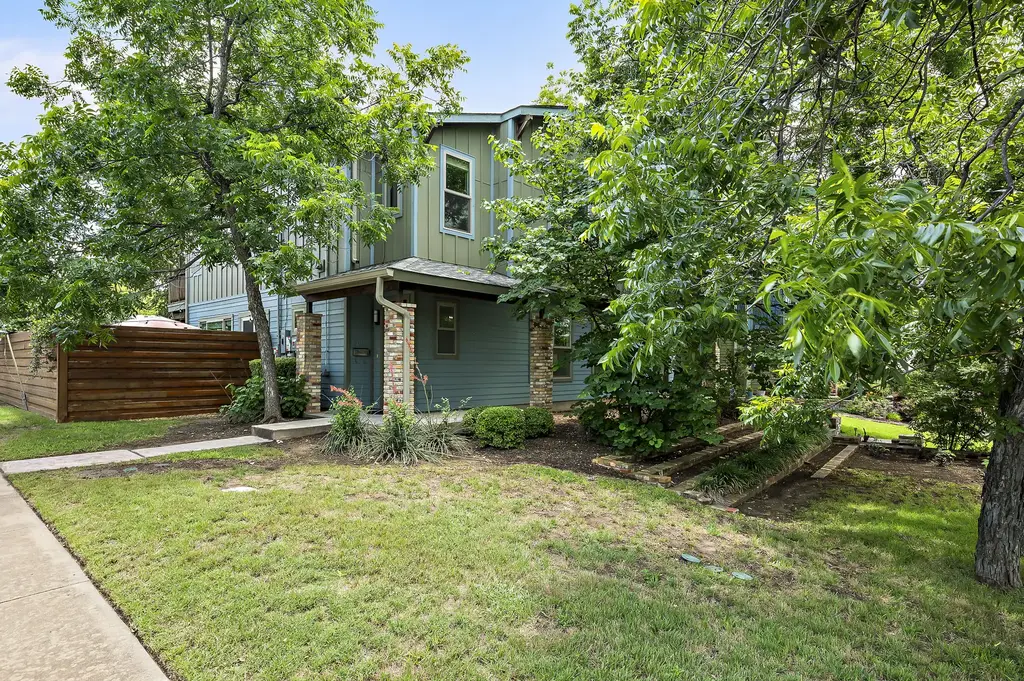 5013 Avenue F B, Austin