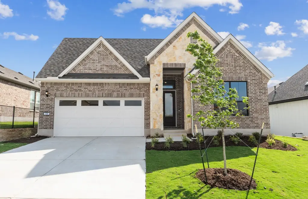 109 Centerfire Lane, Georgetown