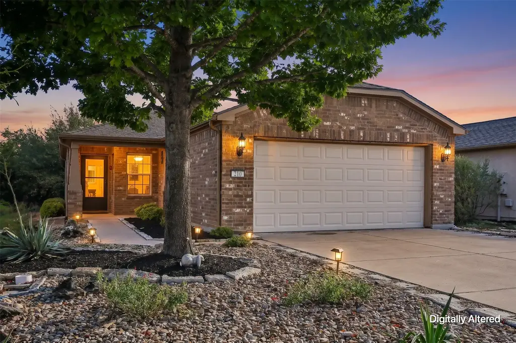 210 Kickapoo Creek Lane, Georgetown