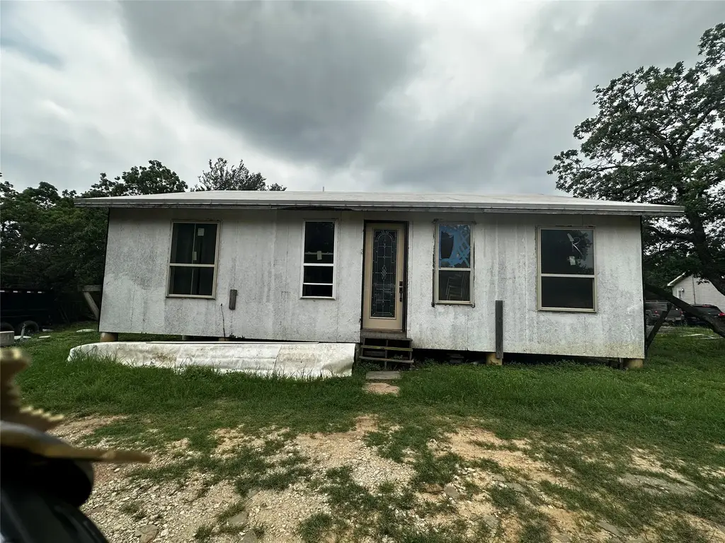 115 Antler Cove, Cedar Creek