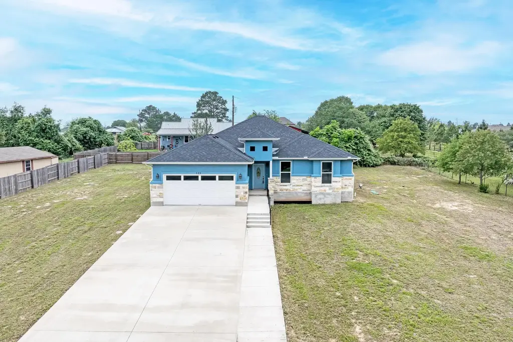 125 Comanche Drive, Paige