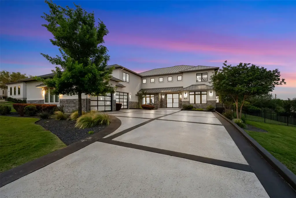 901 Cypress Grove Drive, Austin