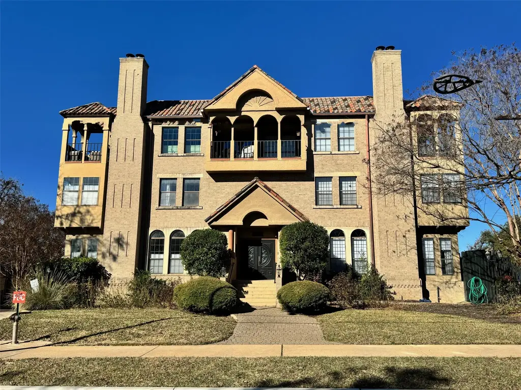 1704 West Avenue 103, Austin