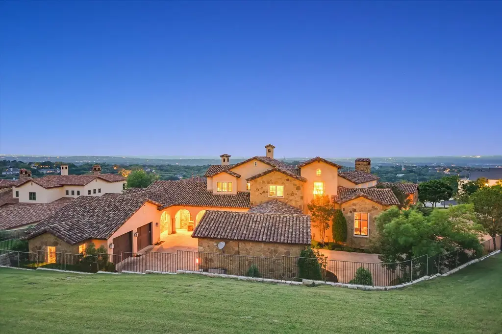 108 Palazza Alto Drive, Austin