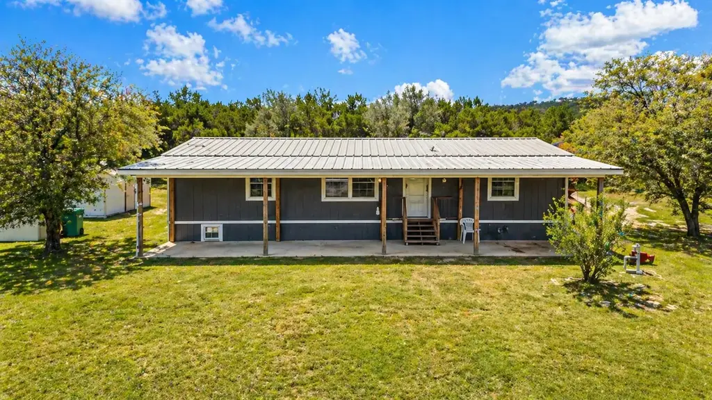 19511 Blanco Drive, Lago Vista