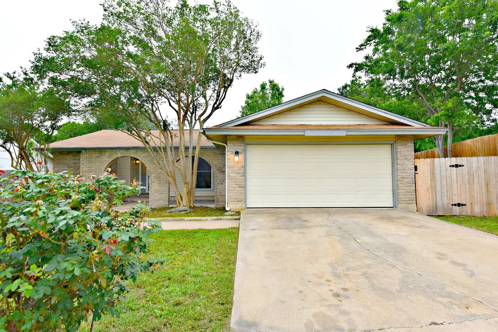 12003 Grey Fawn Path, Austin