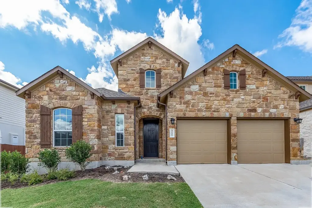 5121 Rain Lily Drive, Austin